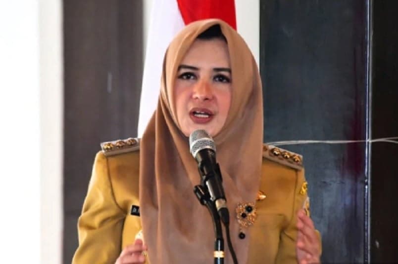 KPK Tangkap Bupati Pekalongan Fadia Arafiq dan Orang Kepercayaan di Semarang KPK Tangkap Bupati Pekalongan Fadia Arafiq dan Orang Kepercayaan di Semarang