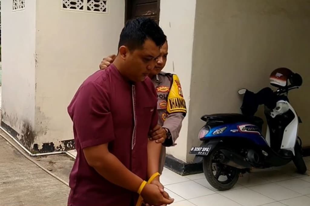 Bejat! Oknum Kepala SPPG di Lampung Timur Diduga Cabuli Bocah Perempuan Bejat! Oknum Kepala SPPG di Lampung Timur Diduga Cabuli Bocah Perempuan