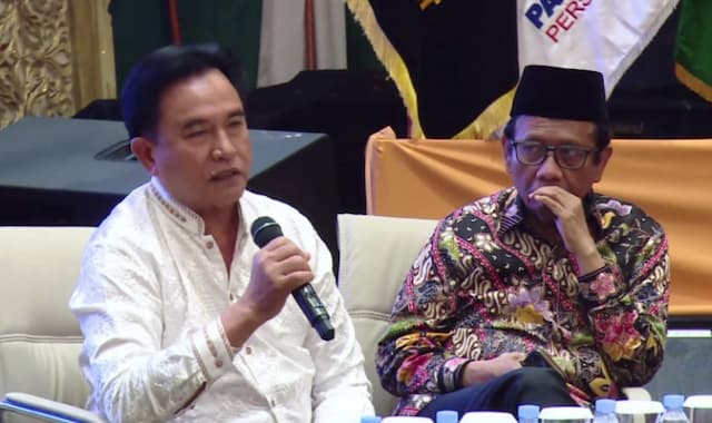 Yusril Usul Fraksi Gabungan di DPR untuk Partai Tak Lolos Ambang Batas Parlemen Yusril Usul Fraksi Gabungan di DPR untuk Partai Tak Lolos Ambang Batas Parlemen