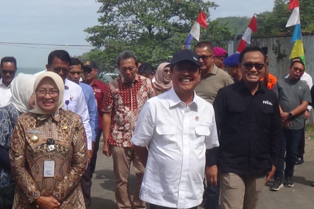 Menteri Trenggono Target Bangun 1.000 Kampung Nelayan, Realisasikan Program Prabowo Menteri Trenggono Target Bangun 1.000 Kampung Nelayan, Realisasikan Program Prabowo