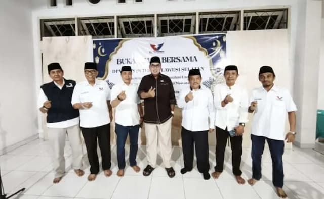Pererat Silaturahmi, DPW Perindo Sulsel Gelar Buka Puasa Bersama dan Konsolidasi Pererat Silaturahmi, DPW Perindo Sulsel Gelar Buka Puasa Bersama dan Konsolidasi