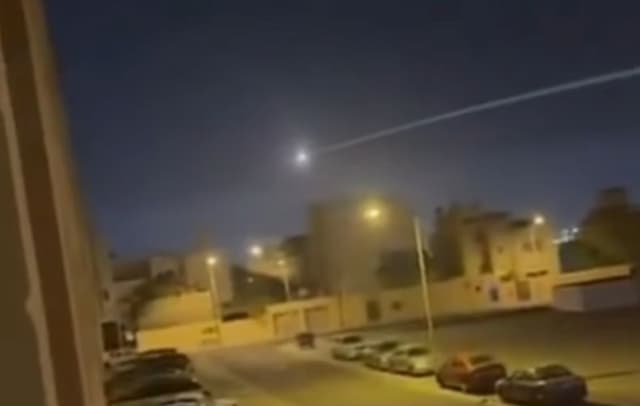 Viral! Rudal Patriot AS Nyasar Hantam Rumah Warga Bahrain, Gagal Cegat Drone Iran Viral! Rudal Patriot AS Nyasar Hantam Rumah Warga Bahrain, Gagal Cegat Drone Iran
