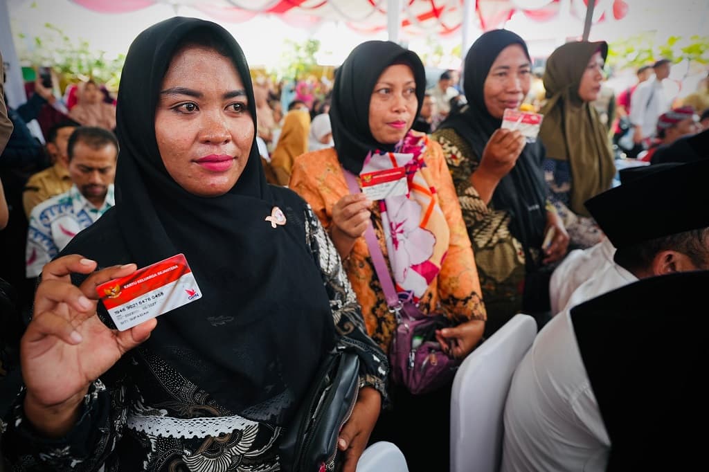Mensos: 5 Juta Keluarga di Jatim bakal Didorong Jadi Anggota Koperasi Desa Merah Putih Mensos: 5 Juta Keluarga di Jatim bakal Didorong Jadi Anggota Koperasi Desa Merah Putih