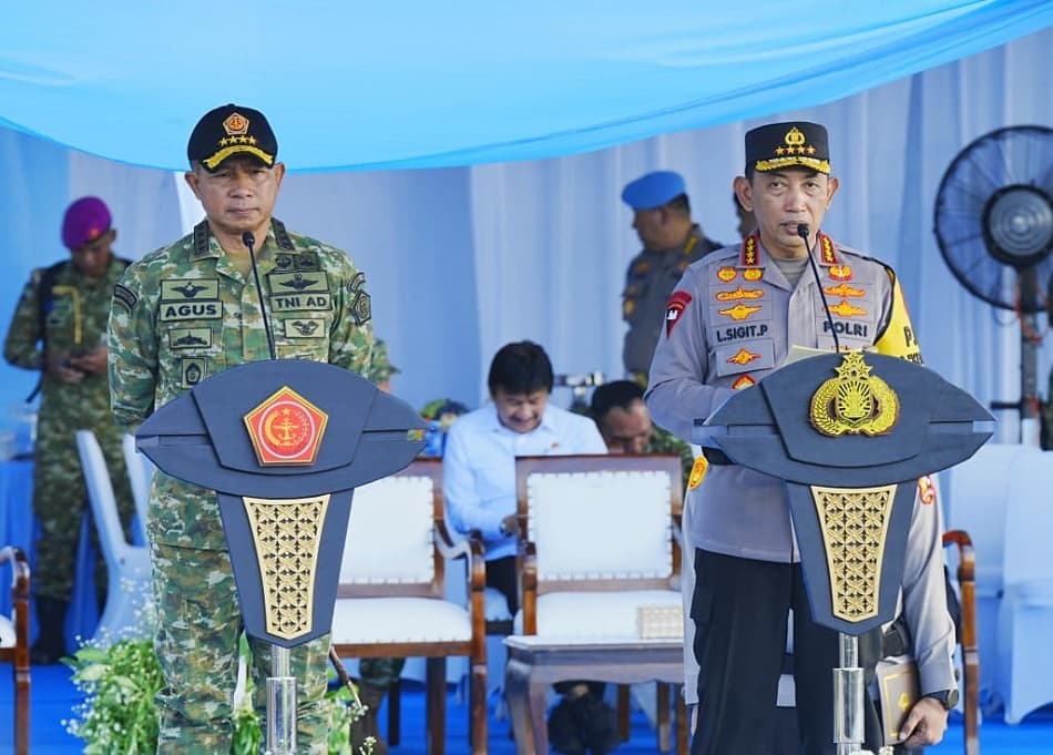 Kapolri-Panglima TNI Pimpin Apel Operasi Ketupat 2026, Pastikan Kelancaran Mudik Lebaran Kapolri-Panglima TNI Pimpin Apel Operasi Ketupat 2026, Pastikan Kelancaran Mudik Lebaran