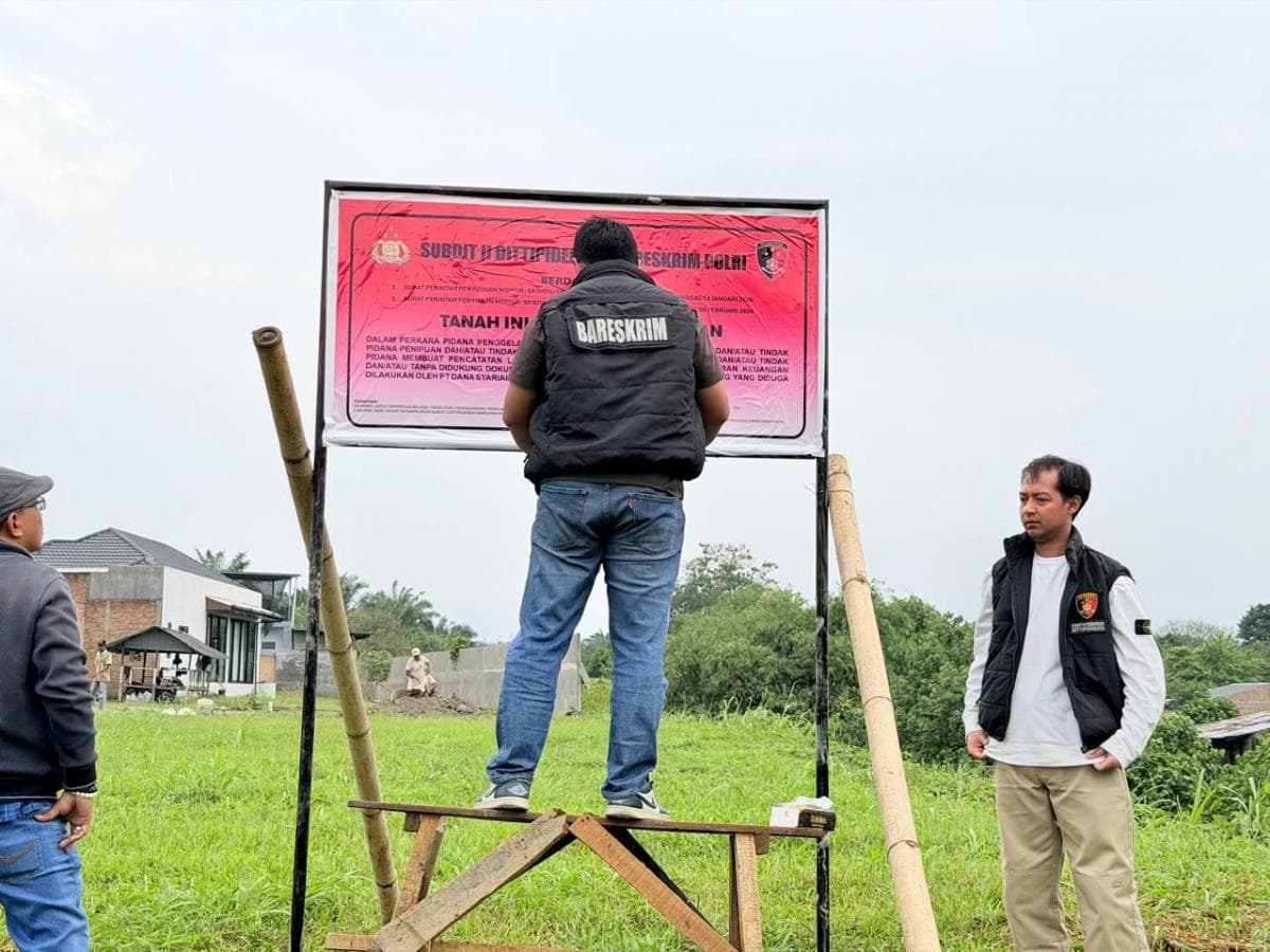 Bareskrim Sita Kantor-Tanah terkait Kasus Dana Syariah Indonesia, Total Rp300 Miliar Bareskrim Sita Kantor-Tanah terkait Kasus Dana Syariah Indonesia, Total Rp300 Miliar