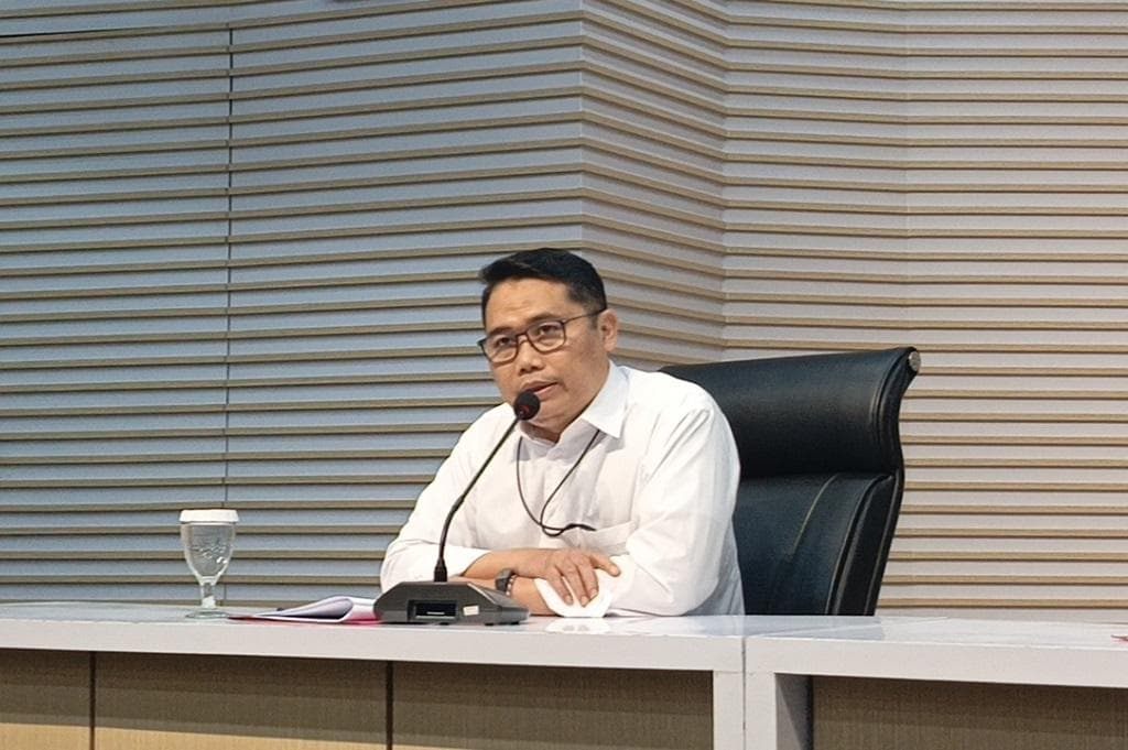 Breaking News: KPK Tetapkan Bupati Cilacap dan Sekda Tersangka Pemerasan Breaking News: KPK Tetapkan Bupati Cilacap dan Sekda Tersangka Pemerasan