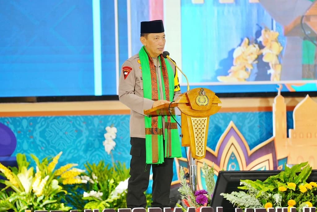 Safari Ramadan, Kapolri Serukan Persatuan Bangsa Dukung Program Presiden Safari Ramadan, Kapolri Serukan Persatuan Bangsa Dukung Program Presiden
