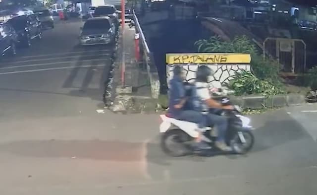 DPR Desak Polisi Usut Tuntas Penyiraman Air Keras ke Aktivis KontraS: Ancaman Nyata Demokrasi! DPR Desak Polisi Usut Tuntas Penyiraman Air Keras ke Aktivis KontraS: Ancaman Nyata Demokrasi!