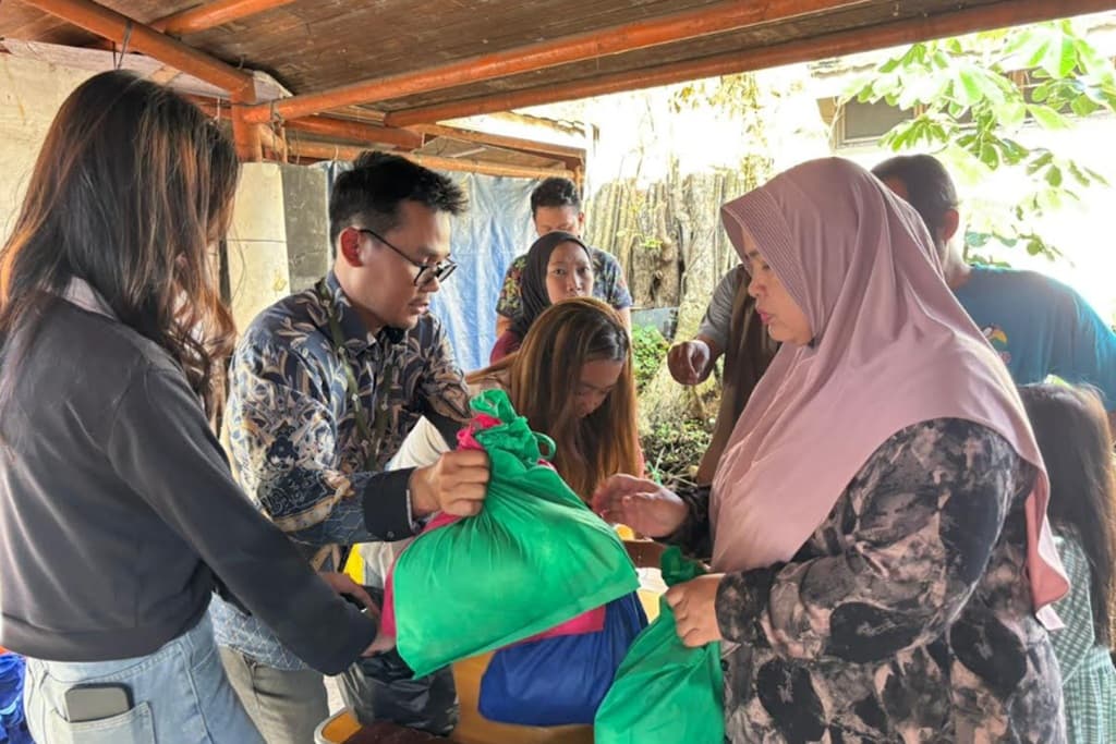 KEK MNC Lido City dan MNC Peduli Gelar Sembako Murah untuk Masyarakat Sekitar Kawasan KEK MNC Lido City dan MNC Peduli Gelar Sembako Murah untuk Masyarakat Sekitar Kawasan