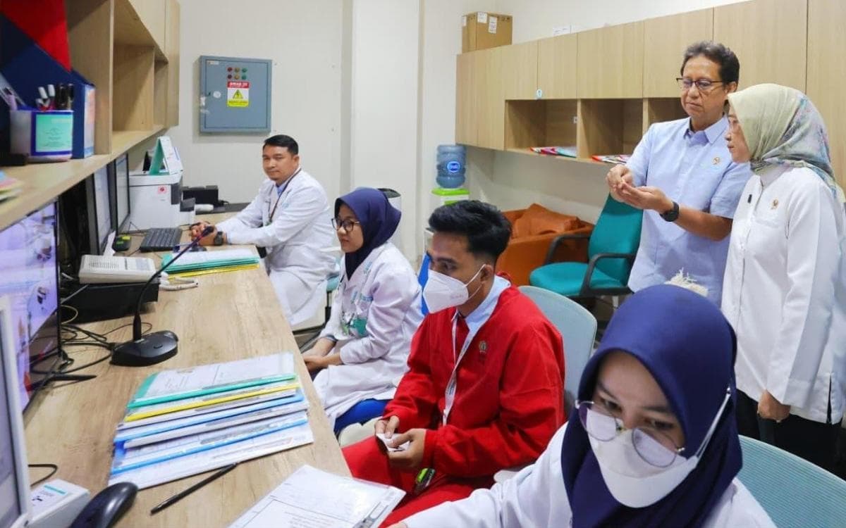 Menkes Pastikan Seluruh Rumah Sakit Buka di Hari Raya Nyepi dan Lebaran, Layanan Darurat Siaga 24 Jam Menkes Pastikan Seluruh Rumah Sakit Buka di Hari Raya Nyepi dan Lebaran, Layanan Darurat Siaga 24 Jam