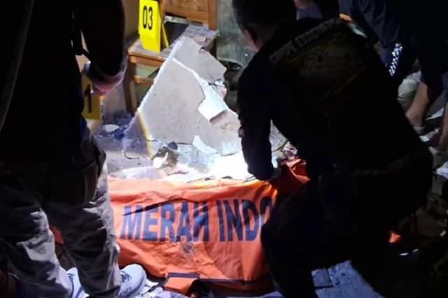 Polisi Selidiki Penyebab Ledakan Petasan Tewaskan Bocah 9 Tahun di Semarang Polisi Selidiki Penyebab Ledakan Petasan Tewaskan Bocah 9 Tahun di Semarang