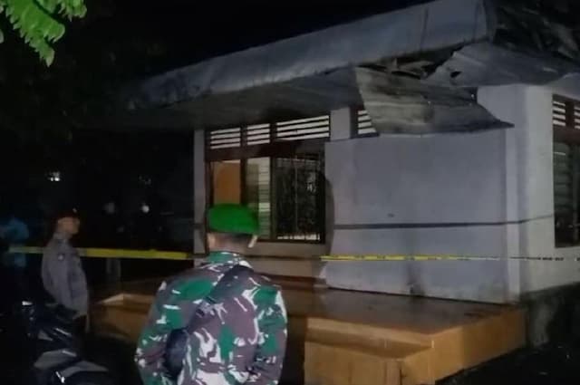 Ledakan Petasan saat Malam Takbiran di Jombang, 3 Anak Luka Parah Ledakan Petasan saat Malam Takbiran di Jombang, 3 Anak Luka Parah