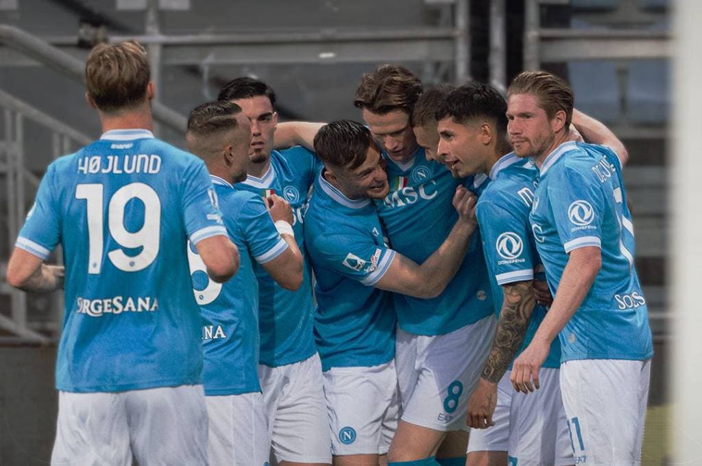 Hasil Liga Italia: Napoli vs Cagliari 1-0, Tren Positif Berlanjut dan Tekan Inter di Klasemen Hasil Liga Italia: Napoli vs Cagliari 1-0, Tren Positif Berlanjut dan Tekan Inter di Klasemen