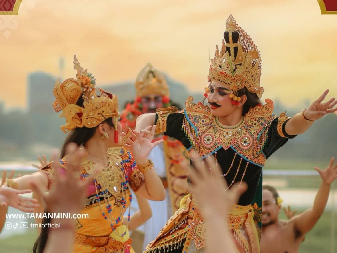 Ada Pertunjukan Tari Kecak di TMII saat Libur Lebaran, Cek Jadwalnya di Sini! Ada Pertunjukan Tari Kecak di TMII saat Libur Lebaran, Cek Jadwalnya di Sini!