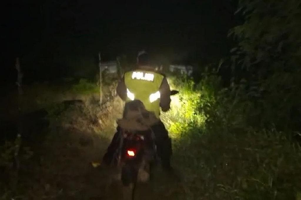 Kisah Pemudik Tersesat Masuk Hutan gegara Ikuti Google Maps, Selamat Berkat Telepon 110 Kisah Pemudik Tersesat Masuk Hutan gegara Ikuti Google Maps, Selamat Berkat Telepon 110