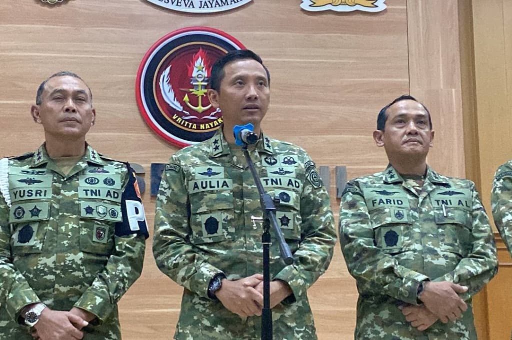 Breaking News: Letjen Yudi Abrimantyo Mundur dari Kabais Buntut Kasus Teror Air Keras Aktivis KontraS Breaking News: Letjen Yudi Abrimantyo Mundur dari Kabais Buntut Kasus Teror Air Keras Aktivis KontraS