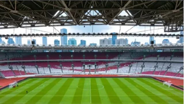Rumput GBK Jadi Sorotan Jelang Indonesia vs Saint Kitts, Netizen: Dipakai Langsung Rusak? Rumput GBK Jadi Sorotan Jelang Indonesia vs Saint Kitts, Netizen: Dipakai Langsung Rusak?