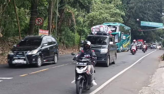 Arus Balik di Lingkar Gentong Ramai Lancar pada H+6 Lebaran Arus Balik di Lingkar Gentong Ramai Lancar pada H+6 Lebaran