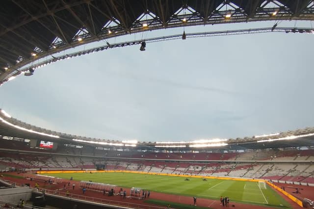 Rumput SUGBK Kinclong jelang Timnas Indonesia vs Saint Kitts and Nevis Rumput SUGBK Kinclong jelang Timnas Indonesia vs Saint Kitts and Nevis