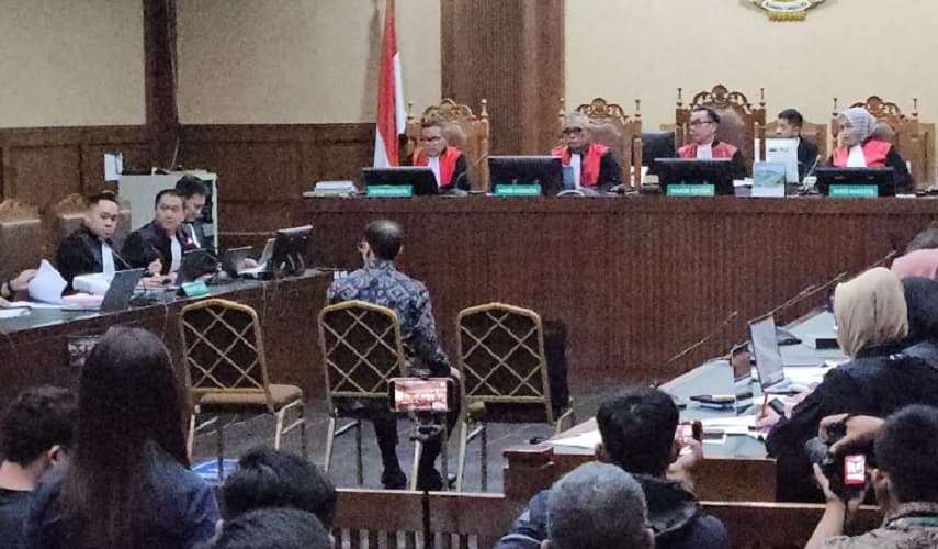 Nadiem Hadiri Sidang Kasus Korupsi Laptop usai Jalani Operasi Keempat Nadiem Hadiri Sidang Kasus Korupsi Laptop usai Jalani Operasi Keempat