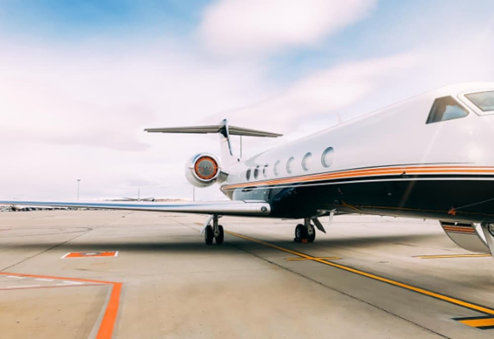 Wamenhub Ungkap Sewa Jet Pribadi Meningkat saat Lebaran 2026 Wamenhub Ungkap Sewa Jet Pribadi Meningkat saat Lebaran 2026