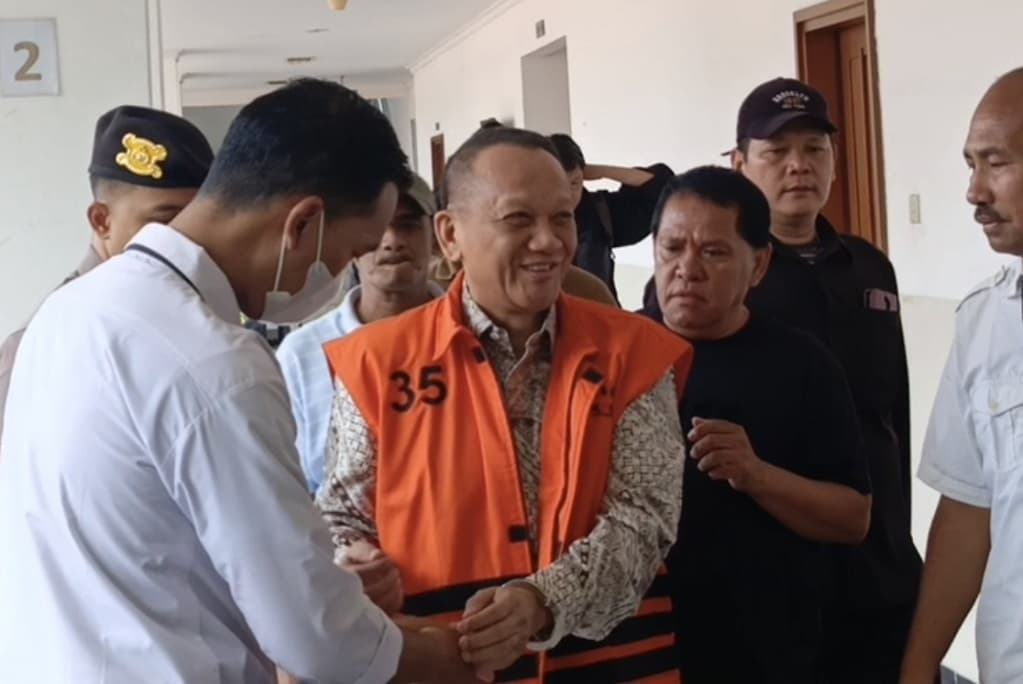 Eks Sekretaris MA Nurhadi Divonis 5 Tahun Penjara Kasus Gratifikasi dan TPPU Eks Sekretaris MA Nurhadi Divonis 5 Tahun Penjara Kasus Gratifikasi dan TPPU