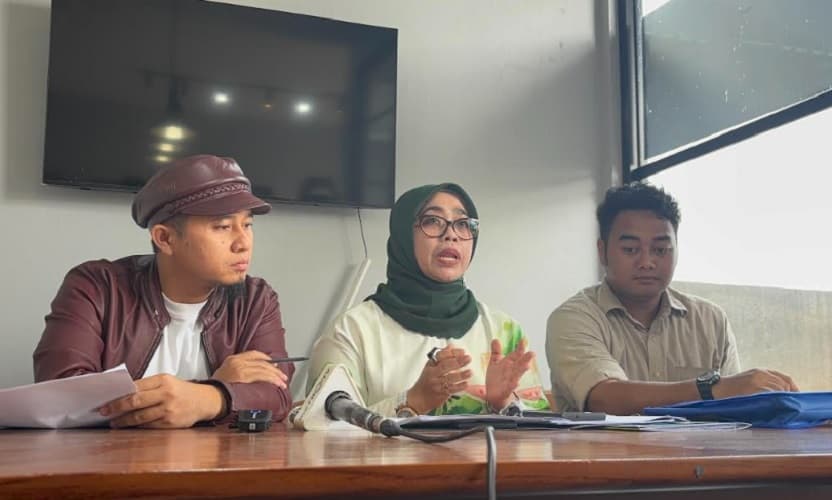 Siswa SMP di Gresik Diduga Kena Peluru Nyasar Latihan TNI AL, Keluarga Ngaku Dapat Intimidasi Siswa SMP di Gresik Diduga Kena Peluru Nyasar Latihan TNI AL, Keluarga Ngaku Dapat Intimidasi