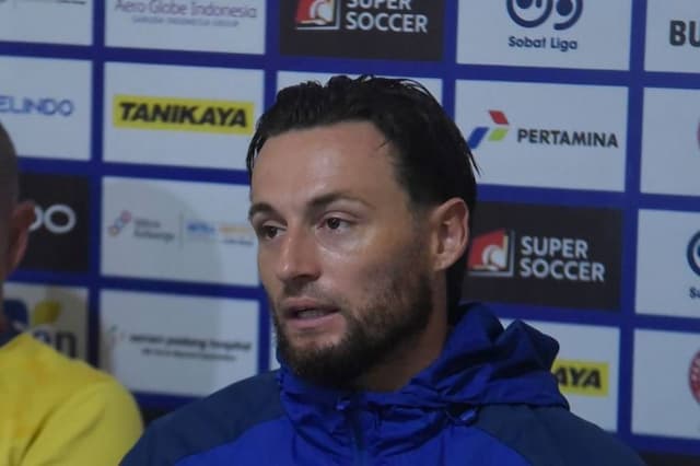 Tiket Semen Padang vs Persib Bandung Sold Out, Marc Klok: Seperti Laga Final! Tiket Semen Padang vs Persib Bandung Sold Out, Marc Klok: Seperti Laga Final!