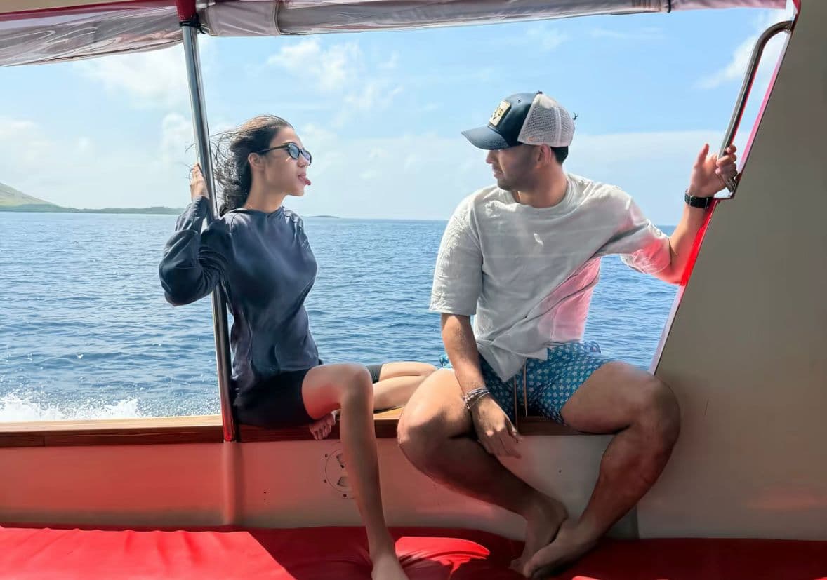 Azizah Salsha dan Nadif Zahiruddin Akhirnya Go Public, Ini Foto Mesranya! Azizah Salsha dan Nadif Zahiruddin Akhirnya Go Public, Ini Foto Mesranya!