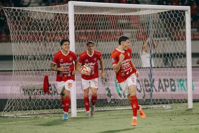 Hasil Super League: Bali United Mengamuk! Hajar PSBS Biak 6-1 di Stadion Dipta Hasil Super League: Bali United Mengamuk! Hajar PSBS Biak 6-1 di Stadion Dipta
