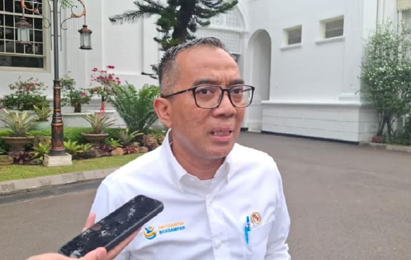 Mendikti Kaji Pembelajaran Jarak Jauh untuk Mahasiswa Semester 5 ke Atas Mendikti Kaji Pembelajaran Jarak Jauh untuk Mahasiswa Semester 5 ke Atas