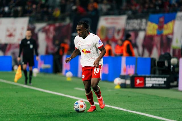Liverpool Terancam Gigit Jari! Wonderkid Rp2,69 Triliun Lebih Pilih Gabung PSG Liverpool Terancam Gigit Jari! Wonderkid Rp2,69 Triliun Lebih Pilih Gabung PSG