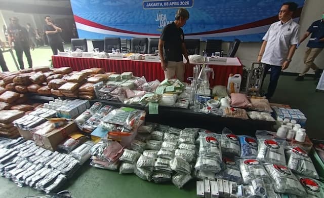 Polda Metro Jaya Ungkap 1.883 Kasus Narkoba dalam 3 Bulan, 2.485 Orang Jadi Tersangka Polda Metro Jaya Ungkap 1.883 Kasus Narkoba dalam 3 Bulan, 2.485 Orang Jadi Tersangka