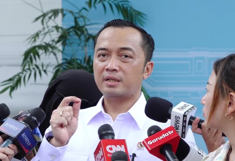 Respons Krisis Energi, Pemerintah Ajak Warga hingga Pejabat Beralih Gunakan Transportasi Massal Respons Krisis Energi, Pemerintah Ajak Warga hingga Pejabat Beralih Gunakan Transportasi Massal