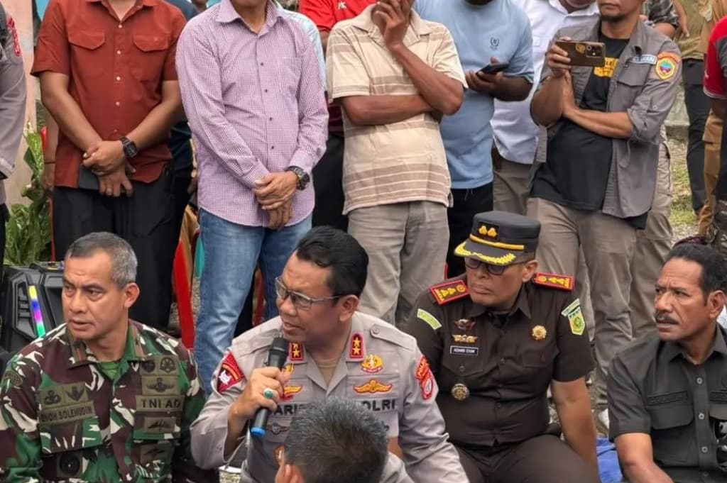 Fakta di Balik Bentrok 2 Desa di Halmahera Tengah, Ini Kata Kapolda Maluku Utara Fakta di Balik Bentrok 2 Desa di Halmahera Tengah, Ini Kata Kapolda Maluku Utara