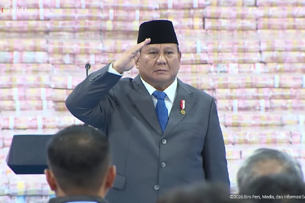 Momen Prabowo Hormat ke Satgas PKH: Kita Siap Mati di Jalan yang Benar Momen Prabowo Hormat ke Satgas PKH: Kita Siap Mati di Jalan yang Benar