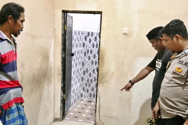 Tragis! IRT di Polewali Mandar Tewas di Kamar Mandi Diduga Tersengat Listrik Tragis! IRT di Polewali Mandar Tewas di Kamar Mandi Diduga Tersengat Listrik