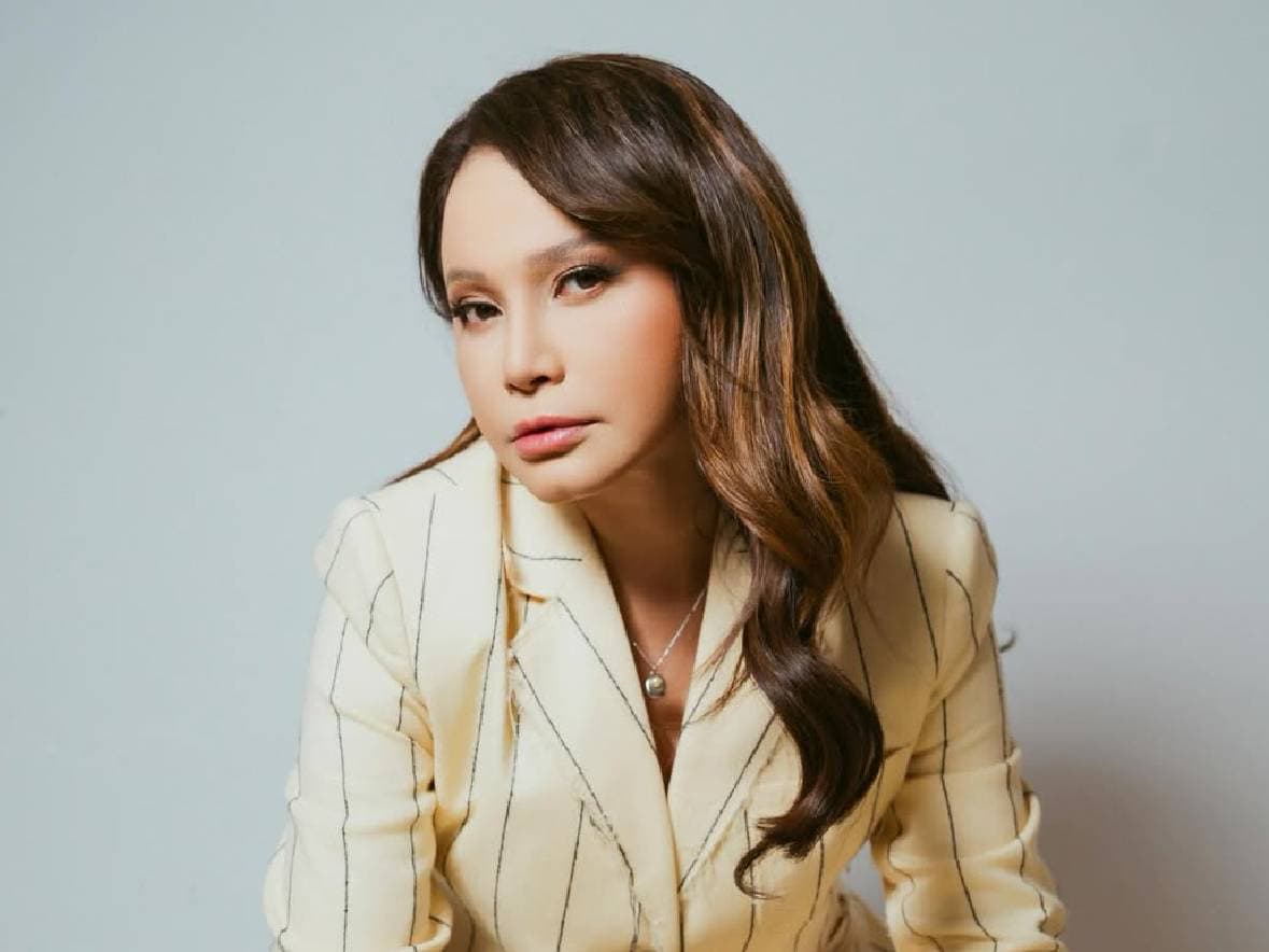 5 Fakta Rossa Kena Mental usai Dituduh Oplas Gagal, Nomor 4 Bikin Panas! 5 Fakta Rossa Kena Mental usai Dituduh Oplas Gagal, Nomor 4 Bikin Panas!