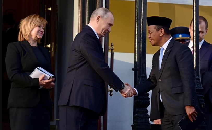 RI Tawarkan Kerja Sama Pengembangan Kilang hingga Perdagangan Minyak ke Rusia RI Tawarkan Kerja Sama Pengembangan Kilang hingga Perdagangan Minyak ke Rusia