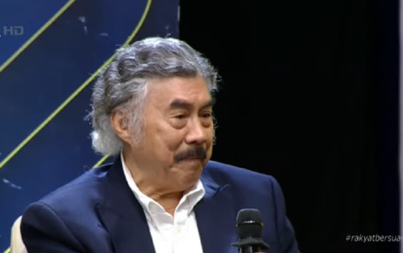 Gayus Lumbuun Sebut Pernyataan Saiful Mujani soal Seruan Jatuhkan Pemerintah Bisa Berujung Makar Gayus Lumbuun Sebut Pernyataan Saiful Mujani soal Seruan Jatuhkan Pemerintah Bisa Berujung Makar