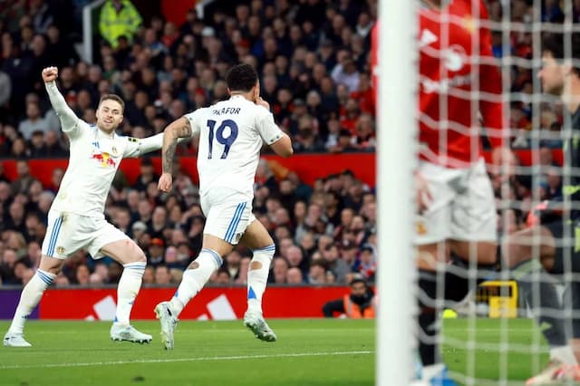 Akhiri Kutukan 45 Tahun, Leeds United Bungkam MU di Old Trafford, Lisandro Kartu Merah Akhiri Kutukan 45 Tahun, Leeds United Bungkam MU di Old Trafford, Lisandro Kartu Merah