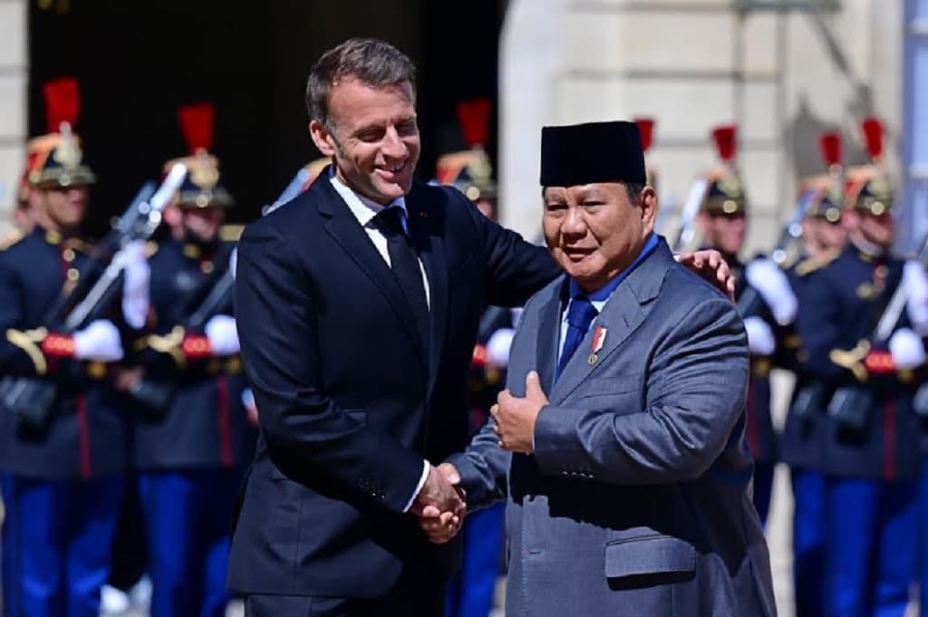 Presiden Prabowo Bertemu Macron di Paris, Disambut Pasukan Kehormatan Presiden Prabowo Bertemu Macron di Paris, Disambut Pasukan Kehormatan