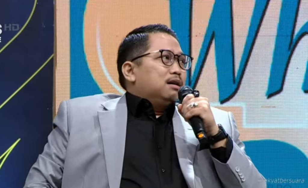 Pakar Hukum Tata Negara Ingatkan Saiful Mujani soal Kebebasan Berpendapat Dibatasi Konstitusi: Jangan Dipelintir! Pakar Hukum Tata Negara Ingatkan Saiful Mujani soal Kebebasan Berpendapat Dibatasi Konstitusi: Jangan Dipelintir!