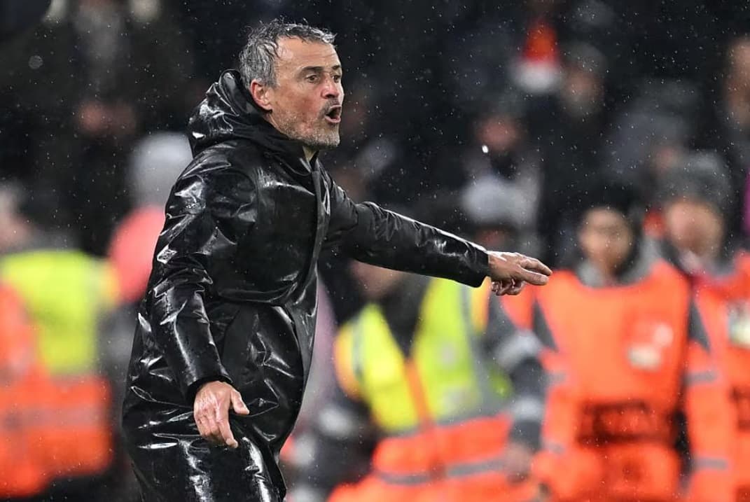 Luis Enrique Ungkap Taktik PSG yang Mematikan Liverpool di Anfield Luis Enrique Ungkap Taktik PSG yang Mematikan Liverpool di Anfield