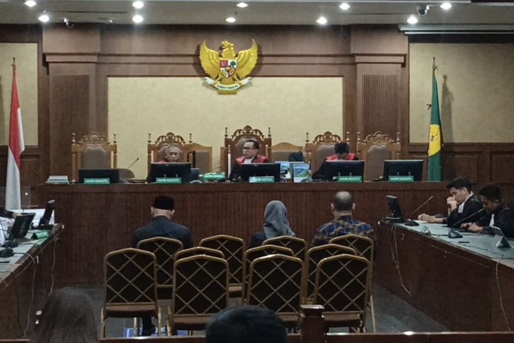 Kasus Laptop, Eks Konsultan Teknologi Kemendikbud Ibrahim Arief Dituntut 15 Tahun Kasus Laptop, Eks Konsultan Teknologi Kemendikbud Ibrahim Arief Dituntut 15 Tahun