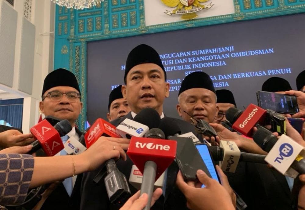 Ketua Ombudsman Hery Susanto Ditetapkan Tersangka Korupsi Tata Kelola Nikel Ketua Ombudsman Hery Susanto Ditetapkan Tersangka Korupsi Tata Kelola Nikel