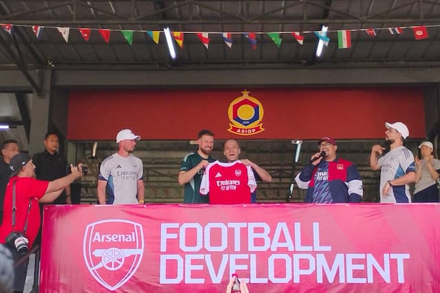 Legenda Arsenal Aaron Ramsey Terpukau Antusiasme Fans Indonesia Legenda Arsenal Aaron Ramsey Terpukau Antusiasme Fans Indonesia