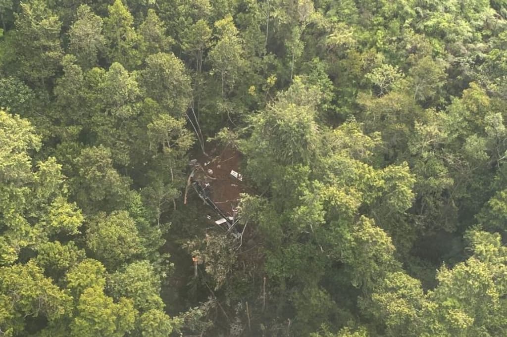 Terungkap! Helikopter Jatuh di Sekadau Kalbar Sempat Kirim Sinyal Darurat Terungkap! Helikopter Jatuh di Sekadau Kalbar Sempat Kirim Sinyal Darurat