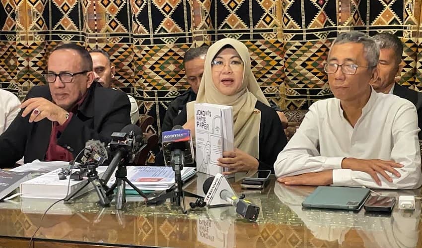 Dokter Tifa Sebut SP3 Rismon Sianipar Bukan Murni Langkah Hukum, Singgung Gimik Jokowi Dokter Tifa Sebut SP3 Rismon Sianipar Bukan Murni Langkah Hukum, Singgung Gimik Jokowi