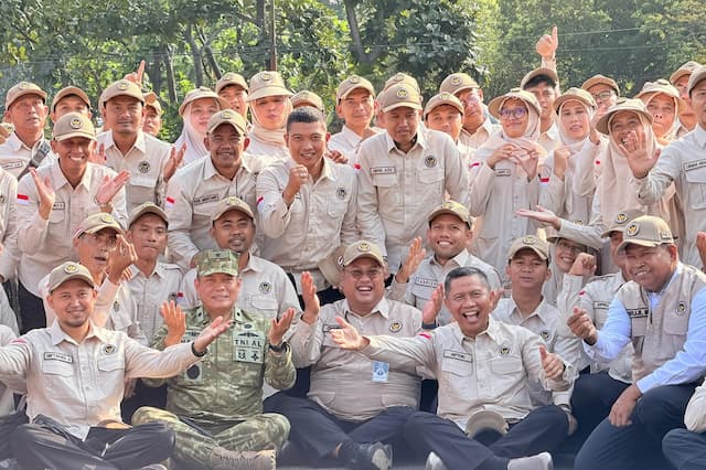 Petugas Haji Gelombang Pertama Diberangkatkan ke Arab Saudi, Siap Layani Jemaah Petugas Haji Gelombang Pertama Diberangkatkan ke Arab Saudi, Siap Layani Jemaah